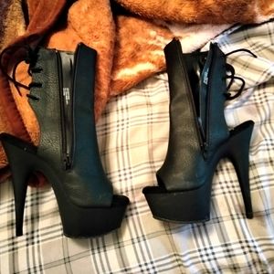 Pleaser heels